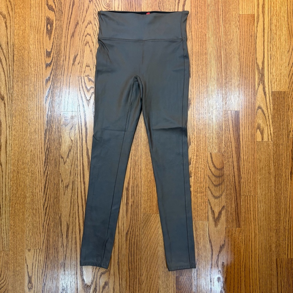 SPANX Faux Leather Leggings (M)